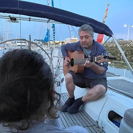 Voilier A Quai Hotel La Rochelle  Luaran gambar